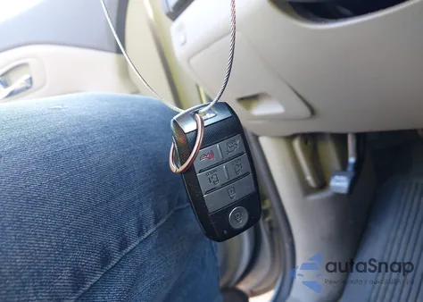 2018 Kia Sedona Ex z USA, uszkodzony, nr VIN KNDMC5C15J6350331